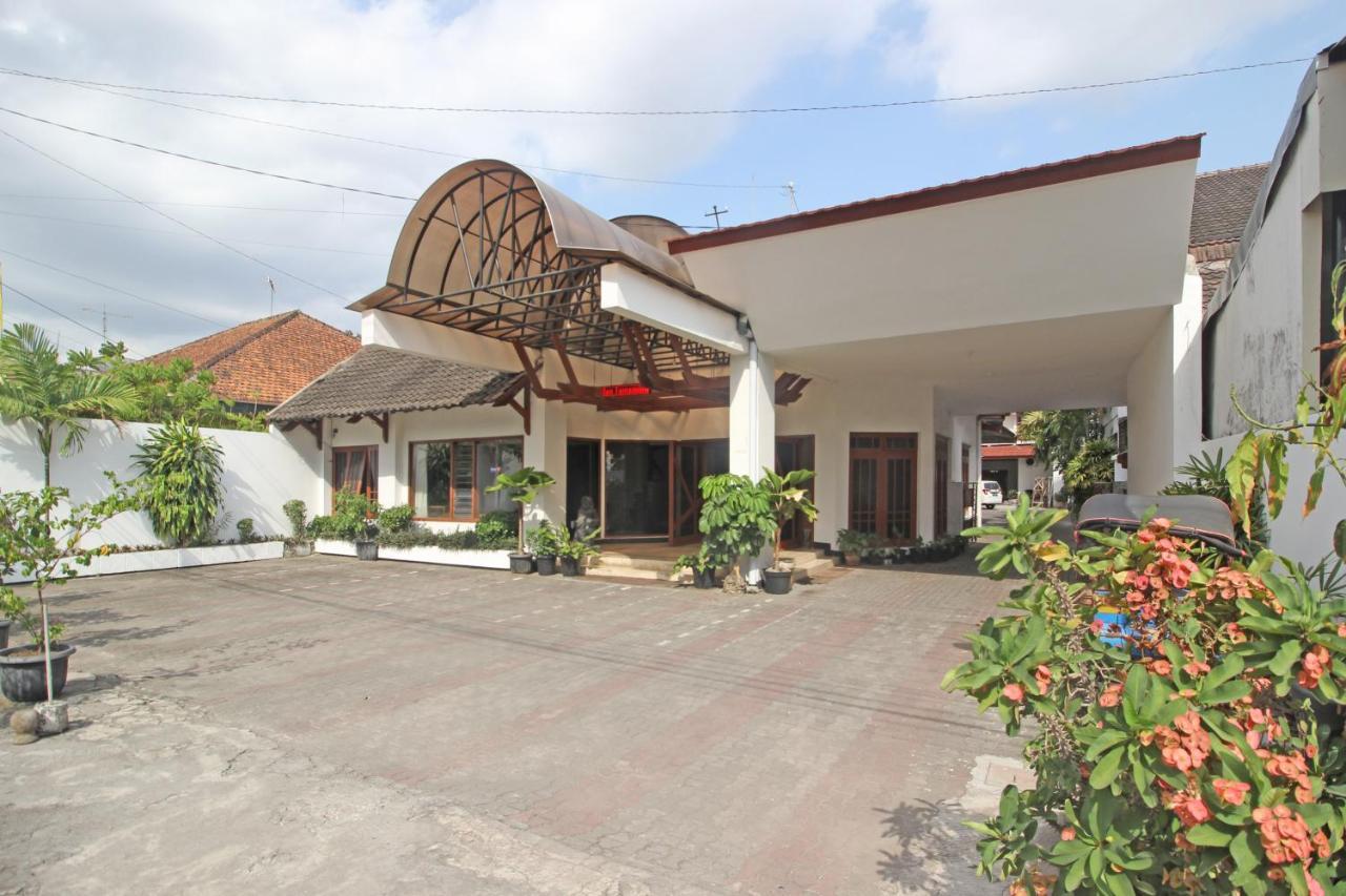 Reddoorz Plus @ Taman Siswa 3 Yogyakarta Exteriör bild